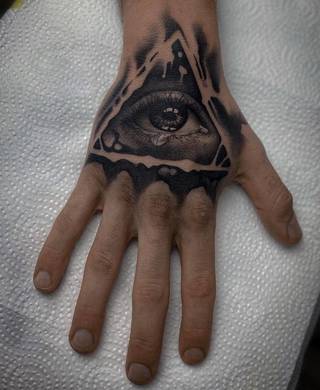 Galeria studia: Vean - tattoo Kraków, Robimy tatuaże, piercing, makijaż permanentny...