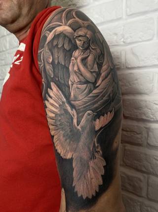 Galeria studia: Vean - tattoo Kraków, Robimy tatuaże, piercing, makijaż permanentny...
